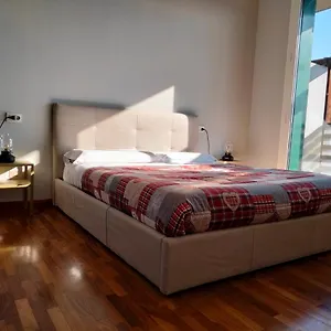 Habitación en casa particular Casavacanzacentrale Privato, Bolonia