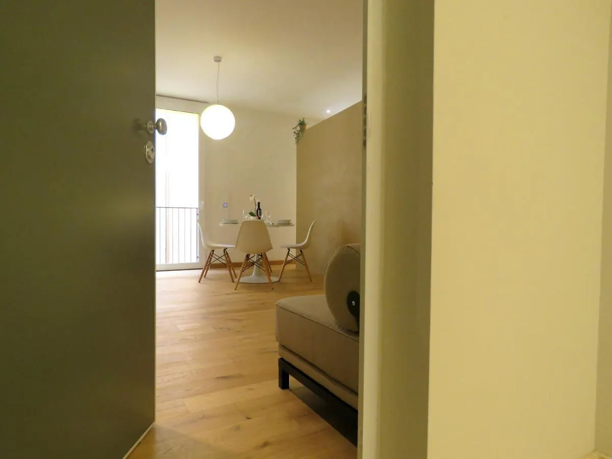 Ariosti Apartment Bolonia